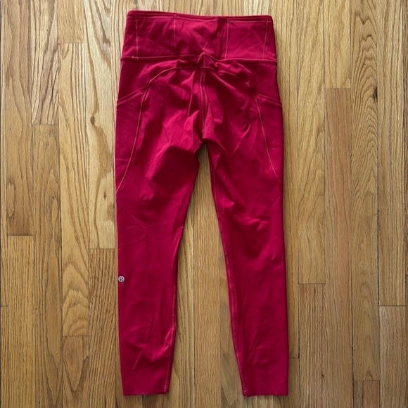 Lululemon 6 Fast Free 7/8 Tight II Non-Reflective Nulux 25" Dark Red great cond - Picture 4 of 7
